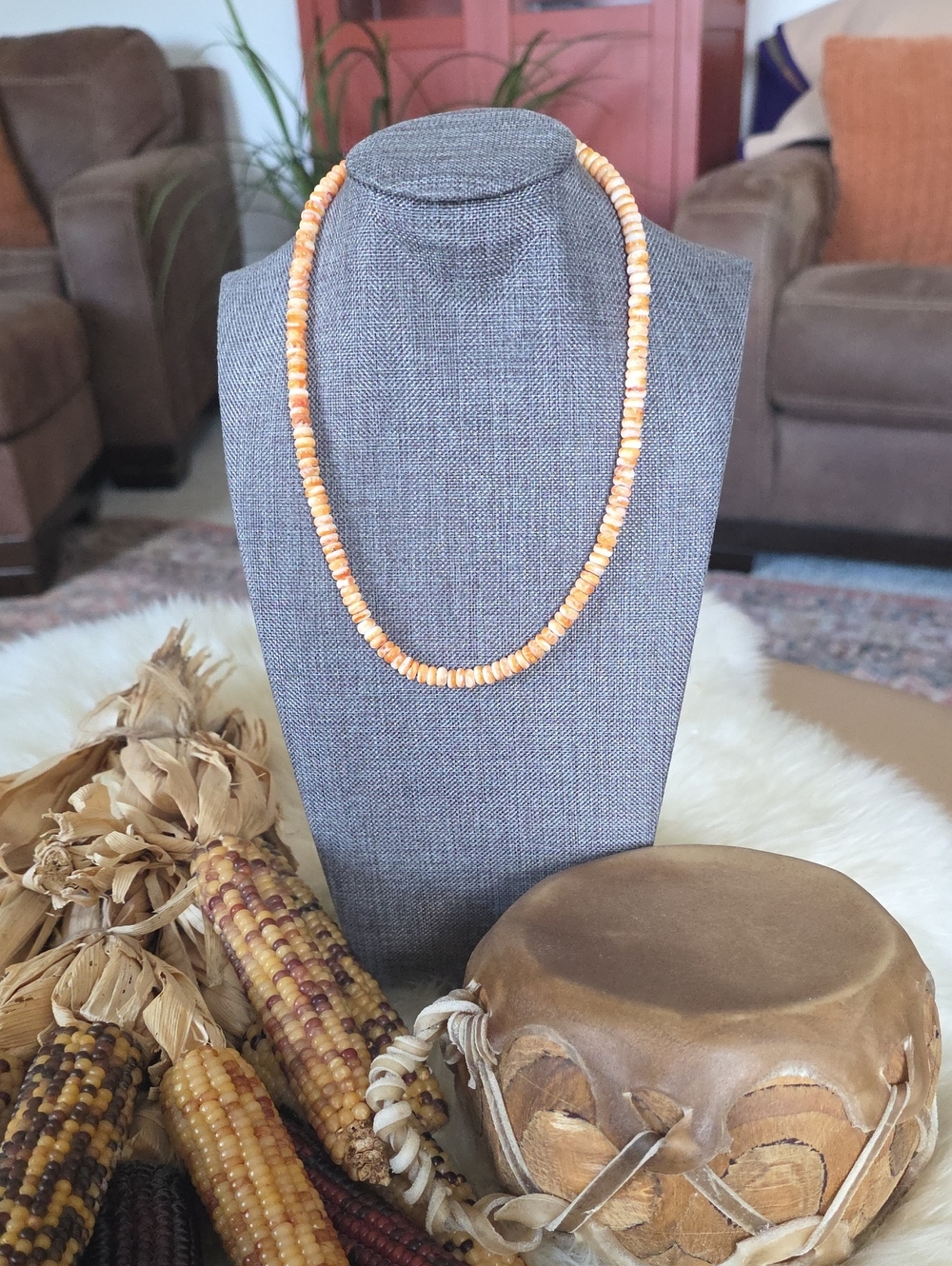 Gorgeous NWOT Southwest Orange Spiny Oyster 17" 6mm Necklace 🧡🍊🎁